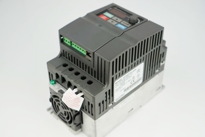 VFD015EL43A Variable Frequency Drive VFD-EL 1.5kW 3x380